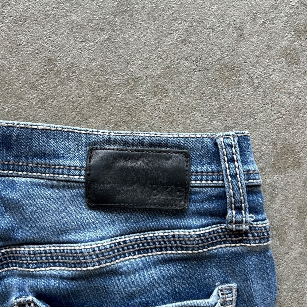 BKE Jake Straight Jeans Men 32x32 Blue Medium Wash Denim Stretch Contrast Stitch - Picture 6 of 10